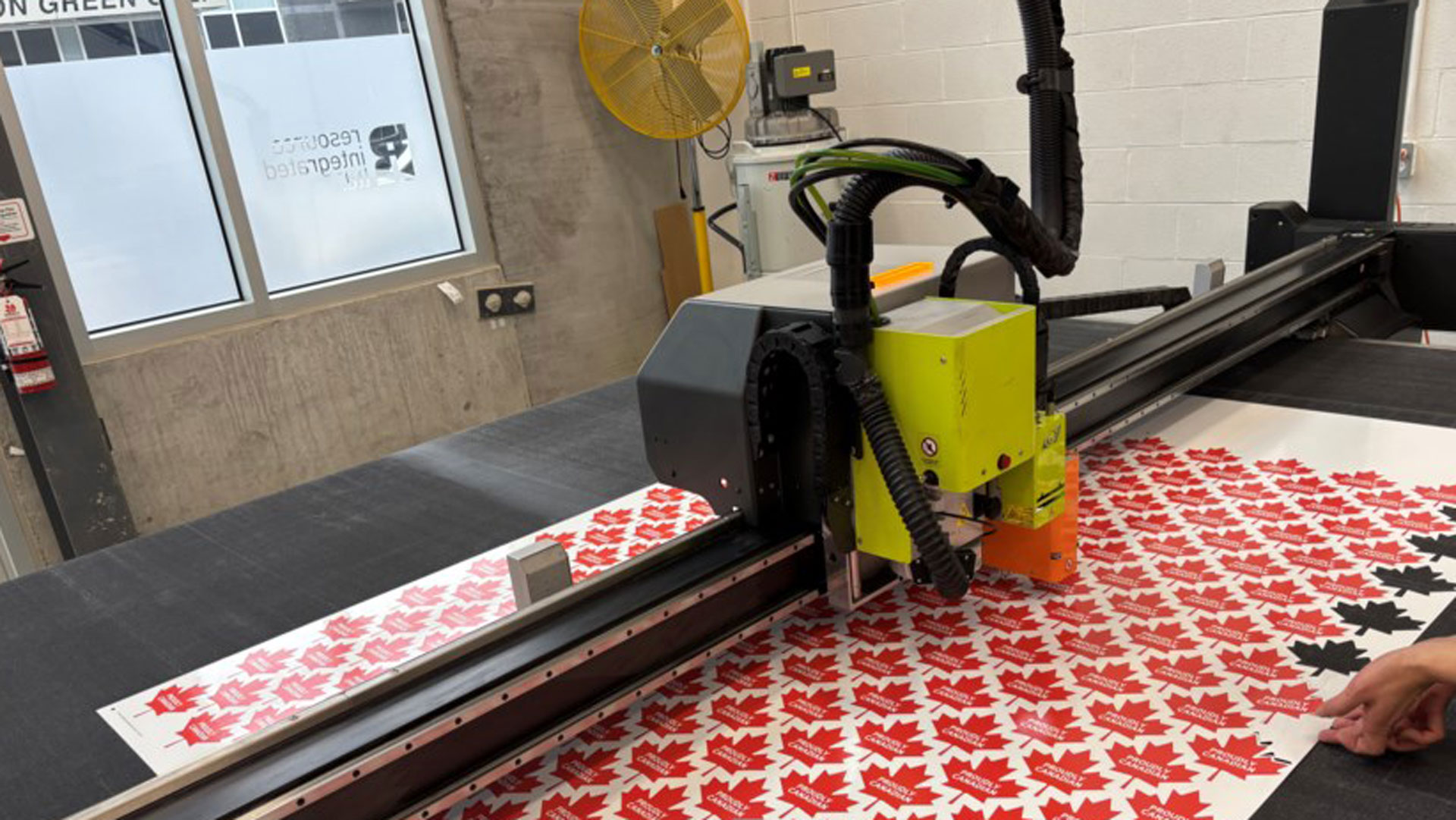 Resource Integrated sticker machine